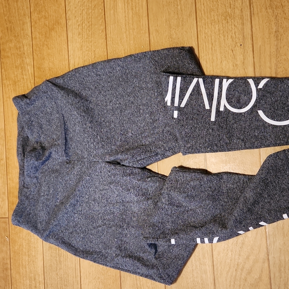 Womens size small leggings